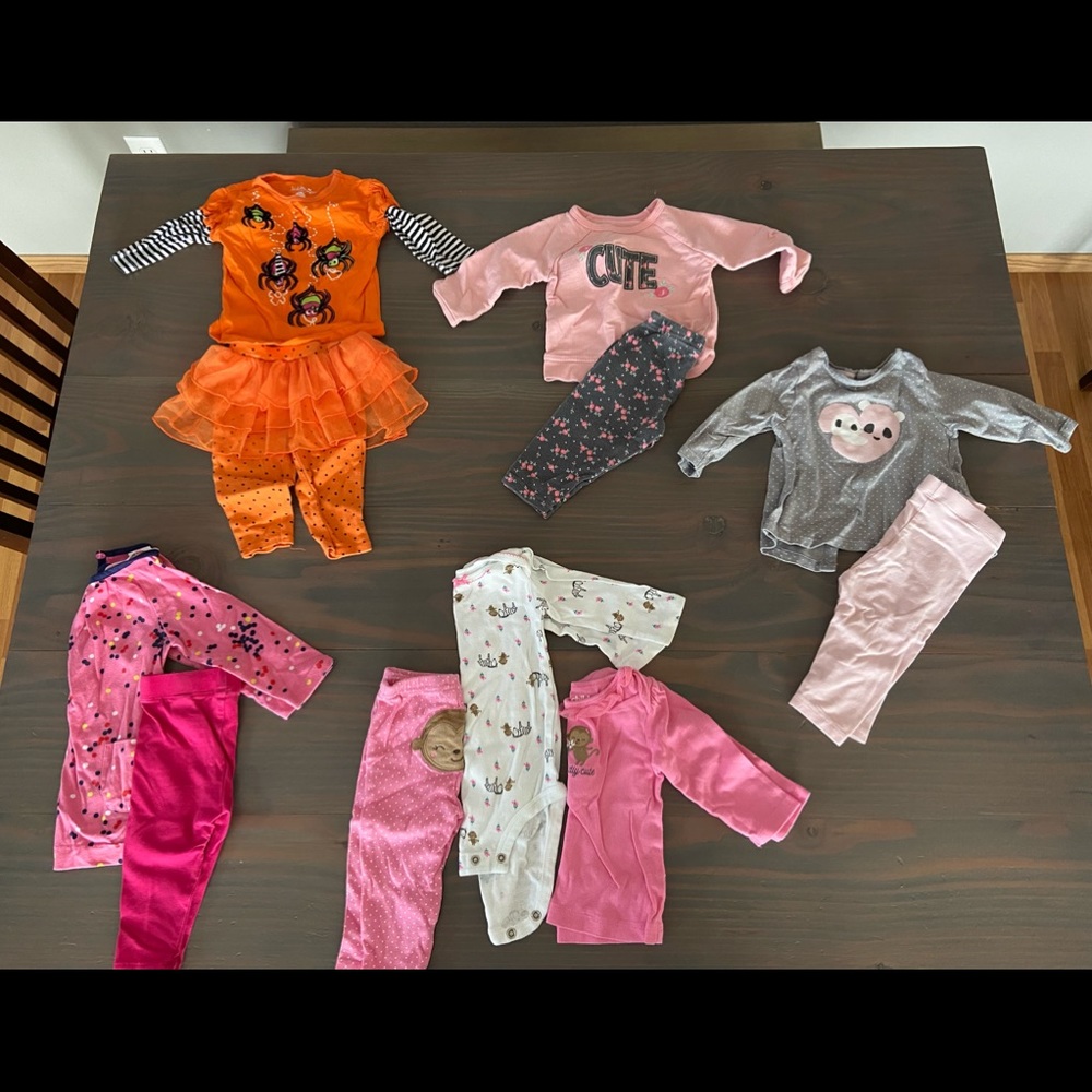 *SOLD* Girl’s Outfit Bundle - 3-6mo/6mo